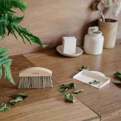 Andree Jardin Tutto Natural Crumb Vassoio Set - Bianco -Negozio al dettaglio stagionatura AJ0025 AndreeJardinAllNaturalCrumbTraySet White lifestyle 2