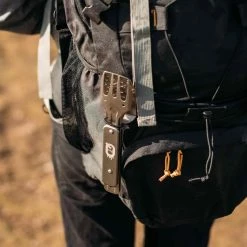 ProQ Barbecues And Smokers Ltd ProQ Barbecue E Fumatori Ltd ProQ BBQ Travel 4-in-1 Multi-Tool Cookware -Negozio al dettaglio stagionatura MB0075 ProQBBQTravel4 in 1Multi Tool LS2