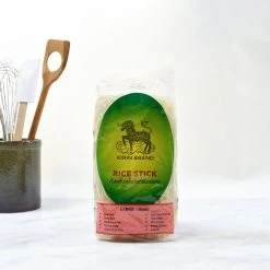 Kirin Thai Rice Stick Noodle 5mm 400g Pasta, Riso & Noodles 7 Kirin Thai Rice Stick Noodle 5mm 400g Pasta, Riso & Noodles -Negozio al dettaglio stagionatura MI0017 ThaiRiceStickNoodle5mm 2