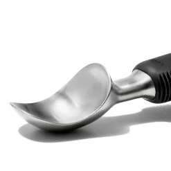 Utensili Da Cucina Oxo Buone Impugnature Gelato In Acciaio Inox Scoop -Negozio al dettaglio stagionatura OX0059 OxoGoodGripsStainlessSteelIceCreamScoop 5 scaled 1
