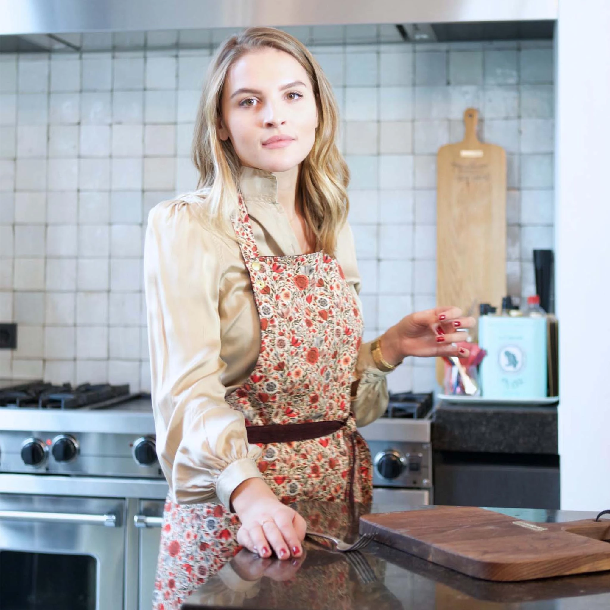 Grembiule Reversibile Dutchdeluxes - Pentole Da Campo Viola E Fiore 6 Grembiule Reversibile Dutchdeluxes - Pentole Da Campo Viola E Fiore - immagine 4