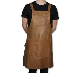 Dutchdeluxes Pentolame Olandesedeluxes In Pelle Suspender Grembiule In Cammello Vintage -Negozio al dettaglio stagionatura dutch deluxes suspender leather apron vintage caramel male model