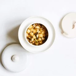 Sauerkraut Pots Vasetti Di Crauti Sauer Fatti A Mano Stoneware Fermentazione Crock In Bianco 2 Litre -Negozio al dettaglio stagionatura lifestyle 0013 recipe whitedaikonkimchi