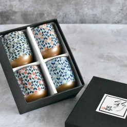 Kiji Stoneware & Ceramics Kiji Stoneware & Ceramica Colorato Fiore Giapponese Tè Cup Set -Negozio al dettaglio stagionatura lifestyle 0014 ColourfulJapaneseFlowerTeaCupSet lifestyle2 JA0087