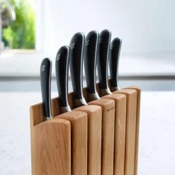 Robert Welch Firma Libro Coltello Blocco Pentole 11 Robert Welch Firma Libro Coltello Blocco Pentole -Negozio al dettaglio stagionatura lifestyle 0063 WE0008 BOOKKnifeBlockslotdetail