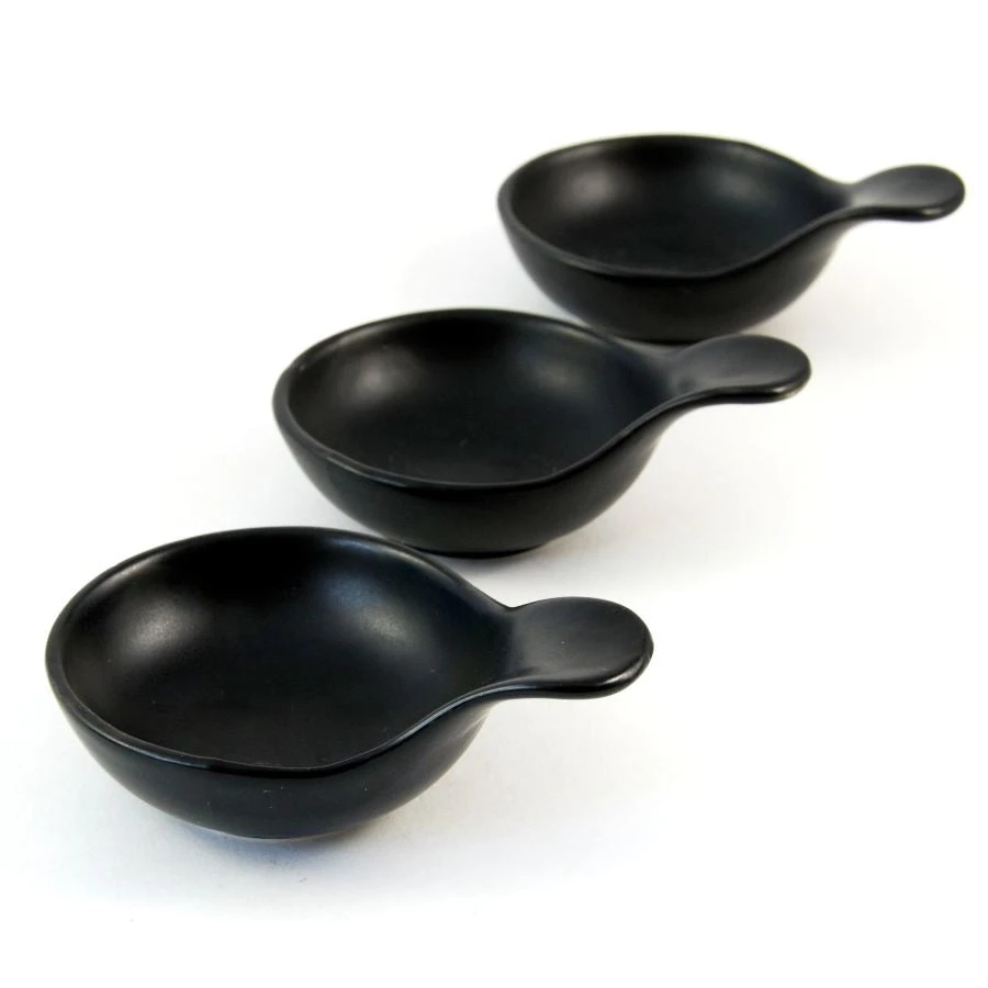 Kiji Stoneware & Ceramics Kiji Stoneware & Ceramica Gres Porcellanato Nero Lipped Canape Dish X 12 Tableware 3 Kiji Stoneware & Ceramics Kiji Stoneware & Ceramica Gres Porcellanato Nero Lipped Canape Dish X 12 Tableware