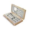 Robert Welch Radford Gourmet Cheese Knife Set In Rovere Box Coltelli Da Cucina -Negozio al dettaglio stagionatura robert welch cheese knives in box